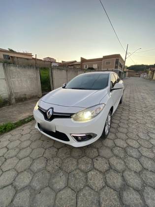 RENAULT FLUENCE 2.0 PRIVILÉGE 16V FLEX 4P AUTOMÁTICO RENAULT FLUENCE 2.0 PRIVILÉGE 16V FLEX 4P AUTOMÁTICO